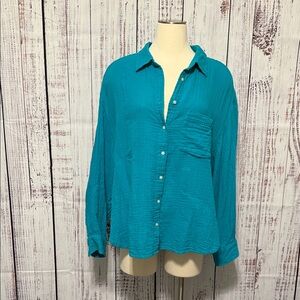 GAP Vibrant Teal Button-Down Shirt